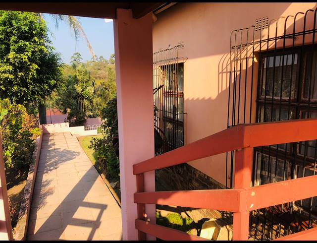 4 BEDROOM FREESTANDING FOR SALE IN MARBURG